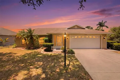 1299 Tripoli Street North Port FL 34286