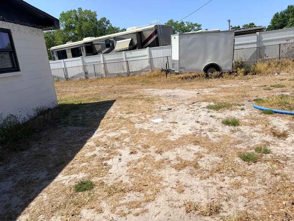 1304 Windsor Way Tampa FL 33619