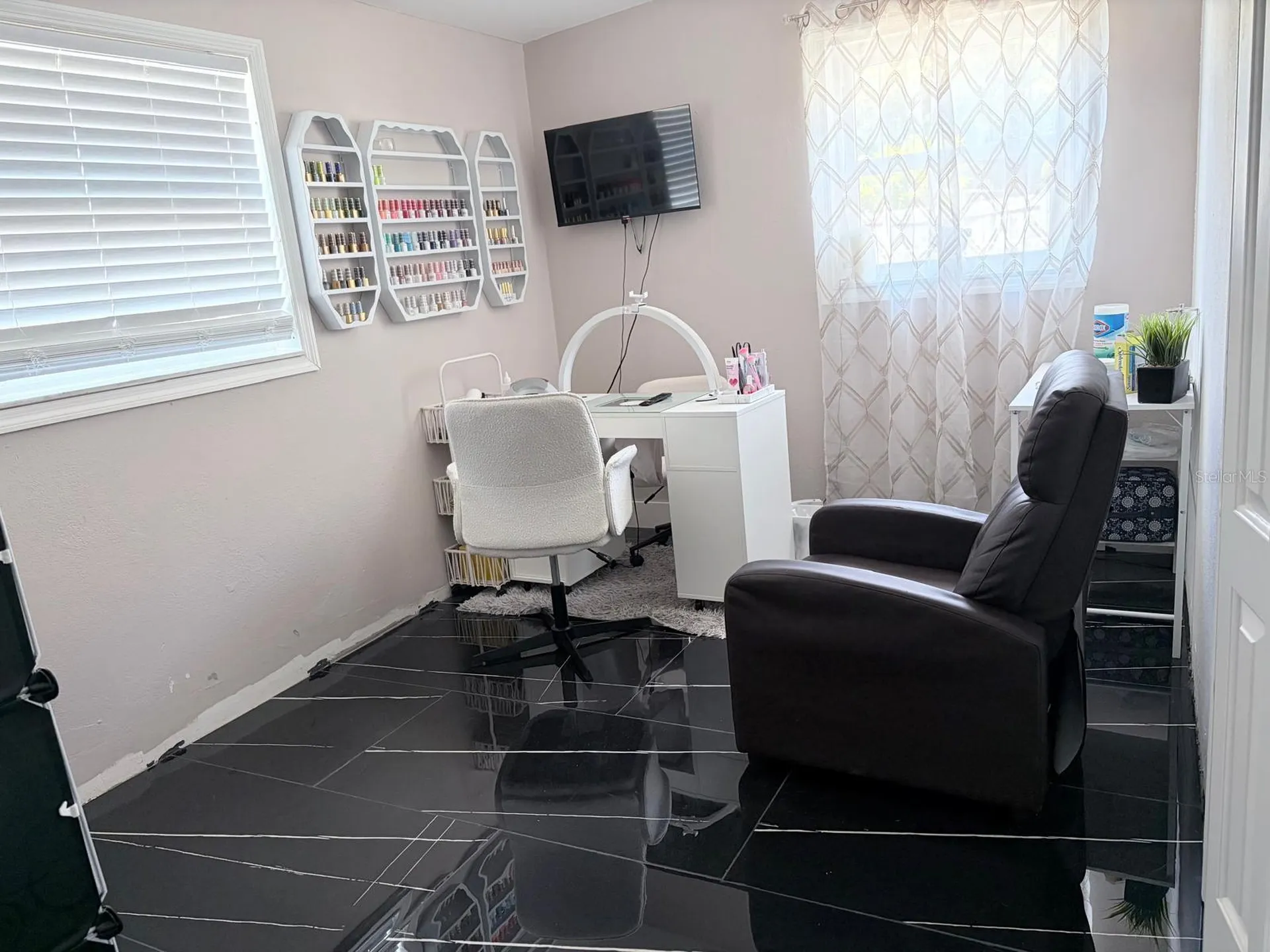 1304 Windsor Way Tampa FL 33619