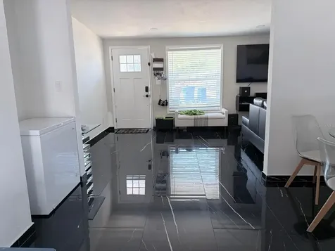 1304 Windsor Way Tampa FL 33619