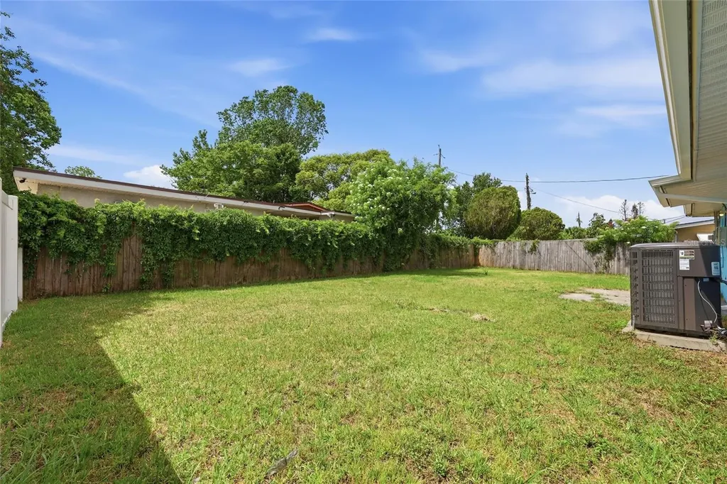 908 Rock Oak Drive Orlando FL 32809