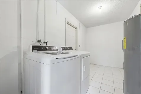 908 Rock Oak Drive Orlando FL 32809