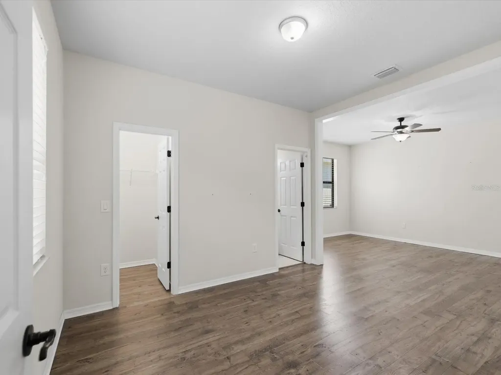 740 Rosemary Circle Bradenton FL 34212