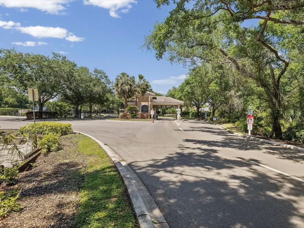 740 Rosemary Circle Bradenton FL 34212