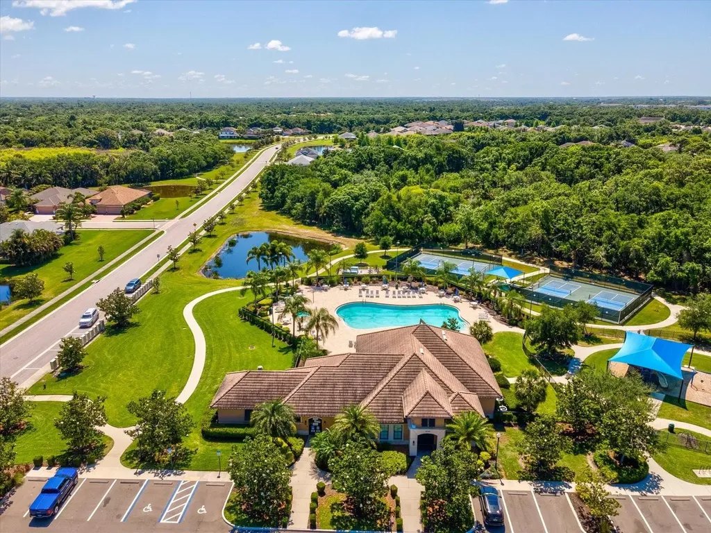 740 Rosemary Circle Bradenton FL 34212