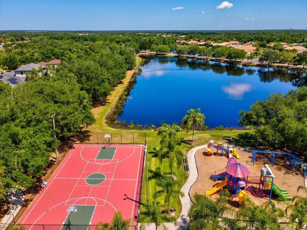 740 Rosemary Circle Bradenton FL 34212