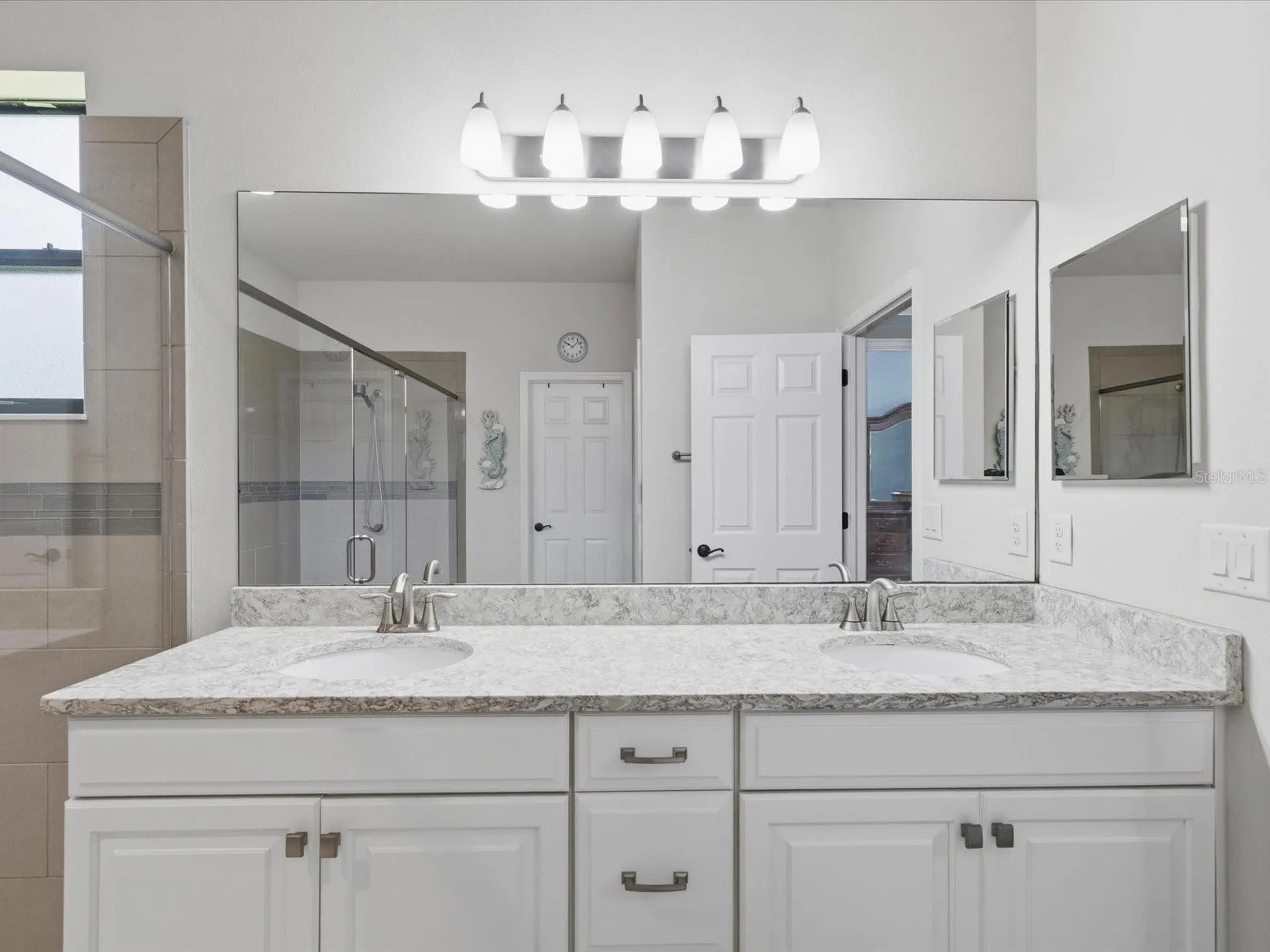 740 Rosemary Circle Bradenton FL 34212