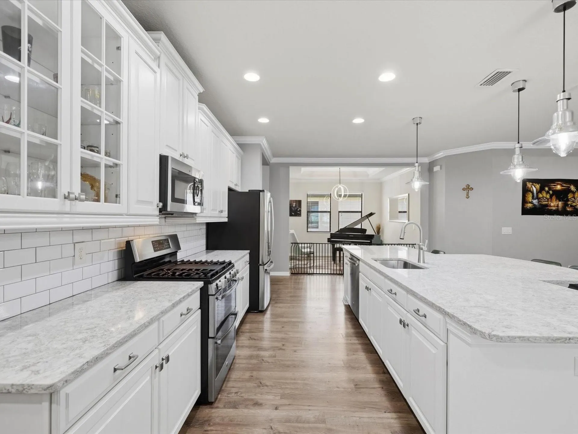 740 Rosemary Circle Bradenton FL 34212