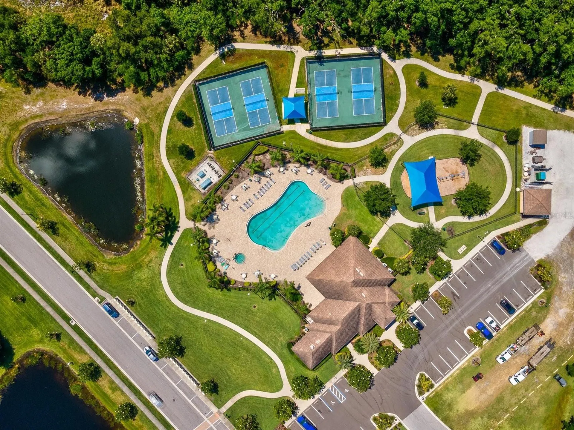 740 Rosemary Circle Bradenton FL 34212