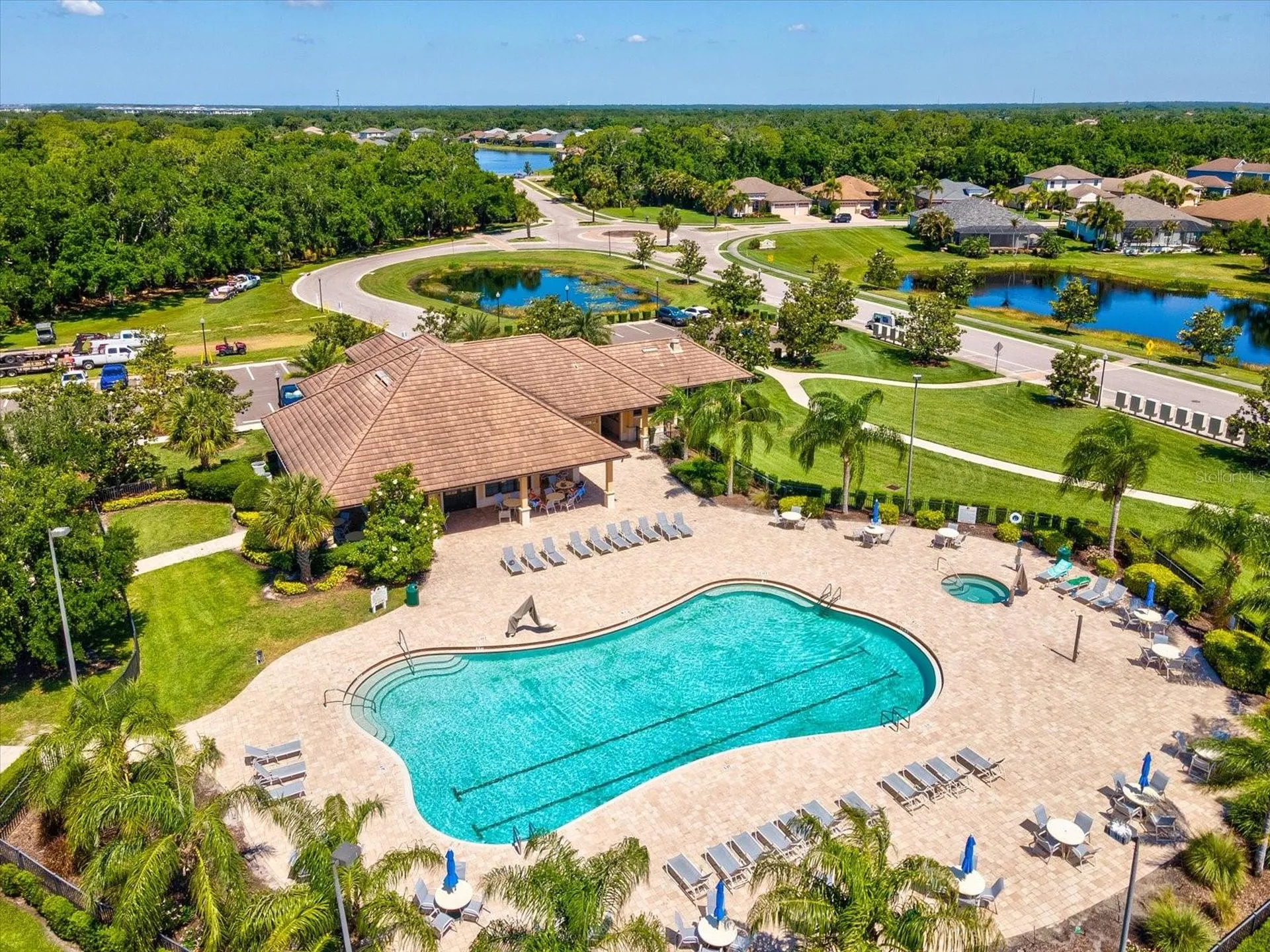 740 Rosemary Circle Bradenton FL 34212