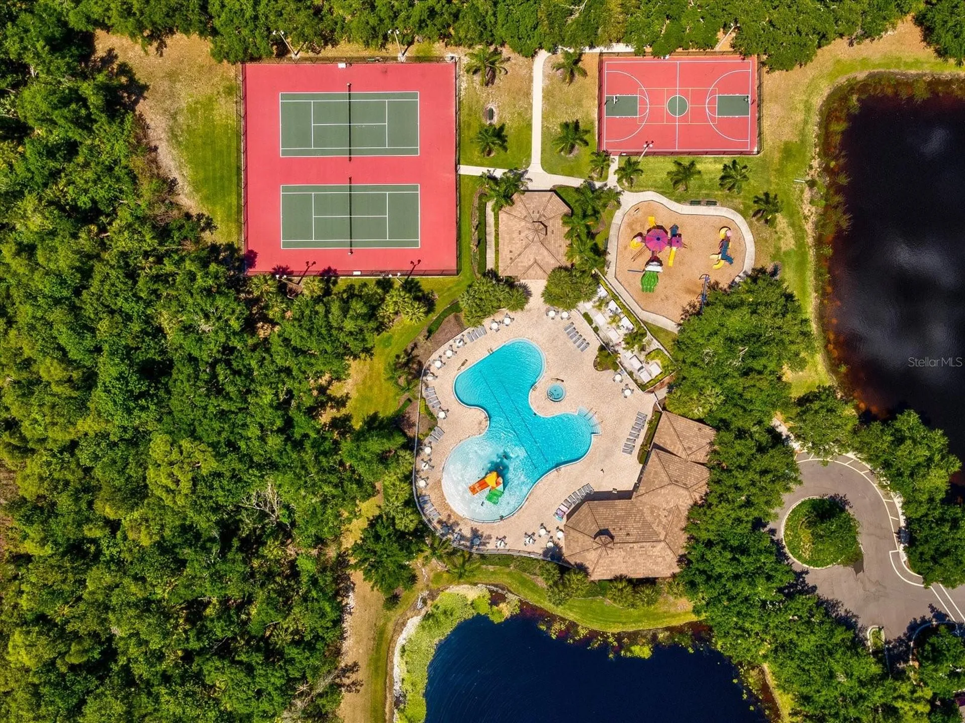 740 Rosemary Circle Bradenton FL 34212