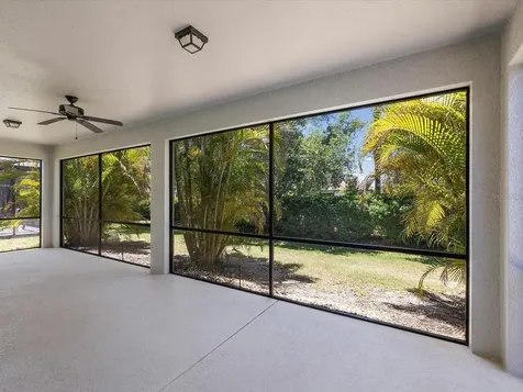 740 Rosemary Circle Bradenton FL 34212
