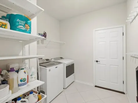 740 Rosemary Circle Bradenton FL 34212