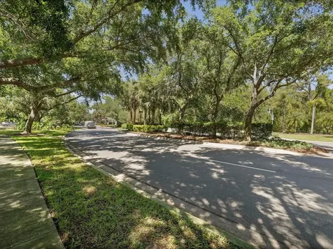 740 Rosemary Circle Bradenton FL 34212