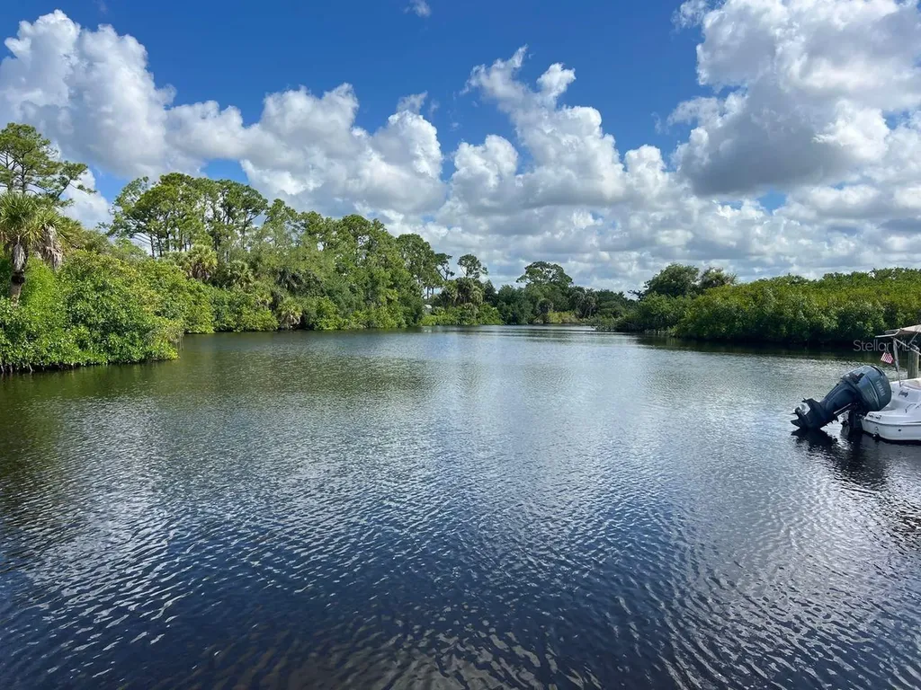 314 Mariner Drive North Port FL 34287