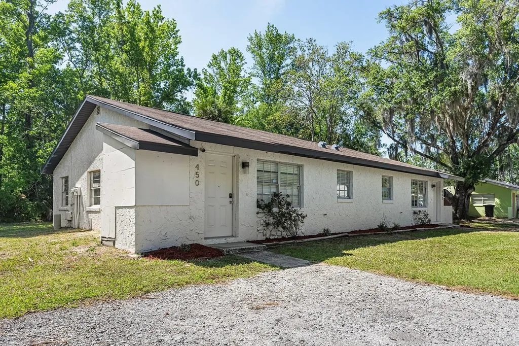 452 N Elmwood Point Crystal River FL 34429