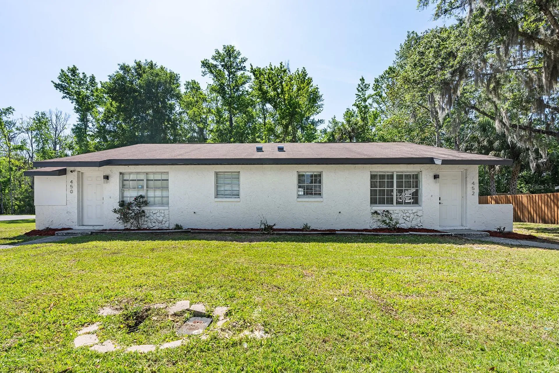 452 N Elmwood Point Crystal River FL 34429