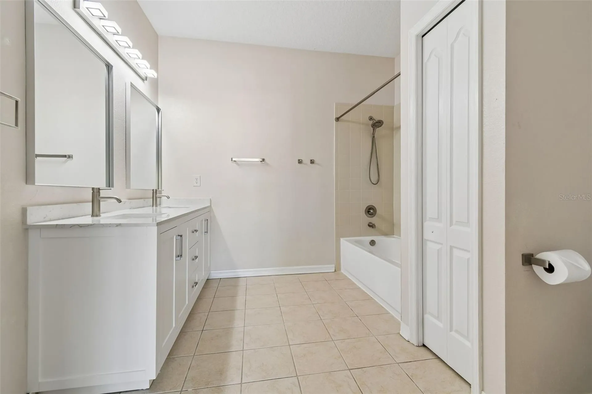 3566 High Hampton Circle Tampa FL 33610
