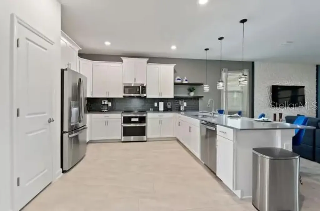 9254 Sommerset Hills Drive Davenport FL 33896