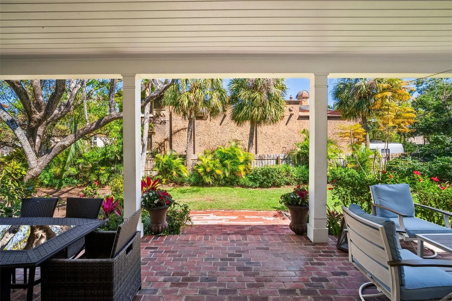 813 Hudson Avenue Sarasota FL 34236