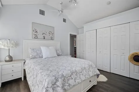 813 Hudson Avenue Sarasota FL 34236