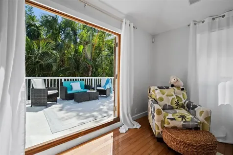 813 Hudson Avenue Sarasota FL 34236