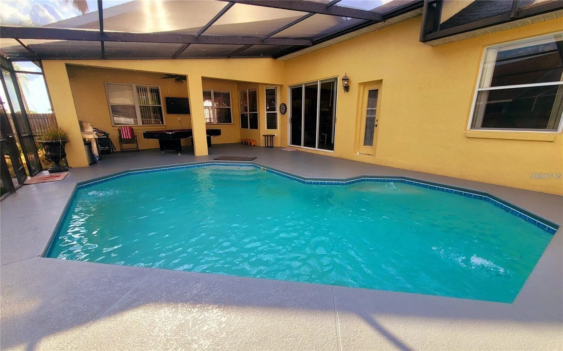 10 Nevada Loop Road Davenport FL 33897