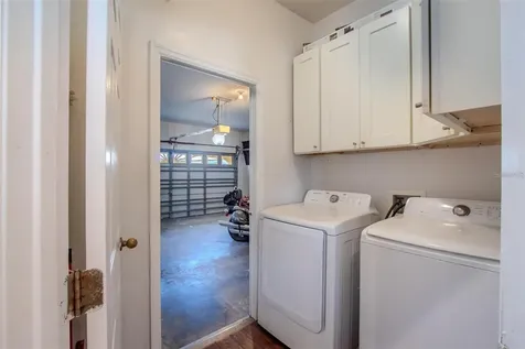 10 Nevada Loop Road Davenport FL 33897