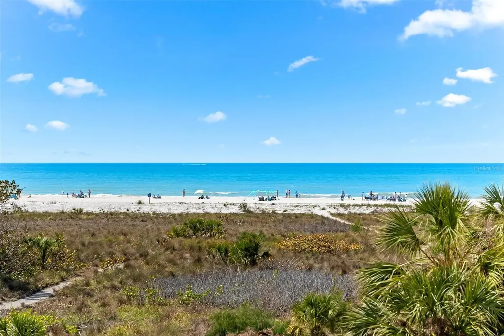548 Beach Road Sarasota FL 34242