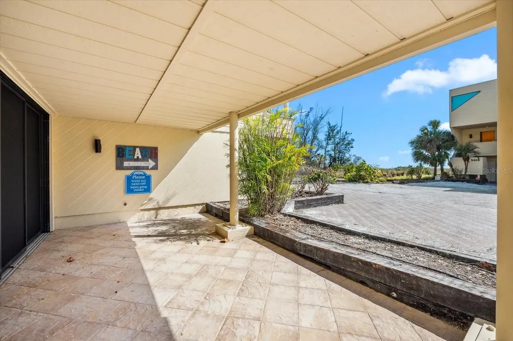 548 Beach Road Sarasota FL 34242