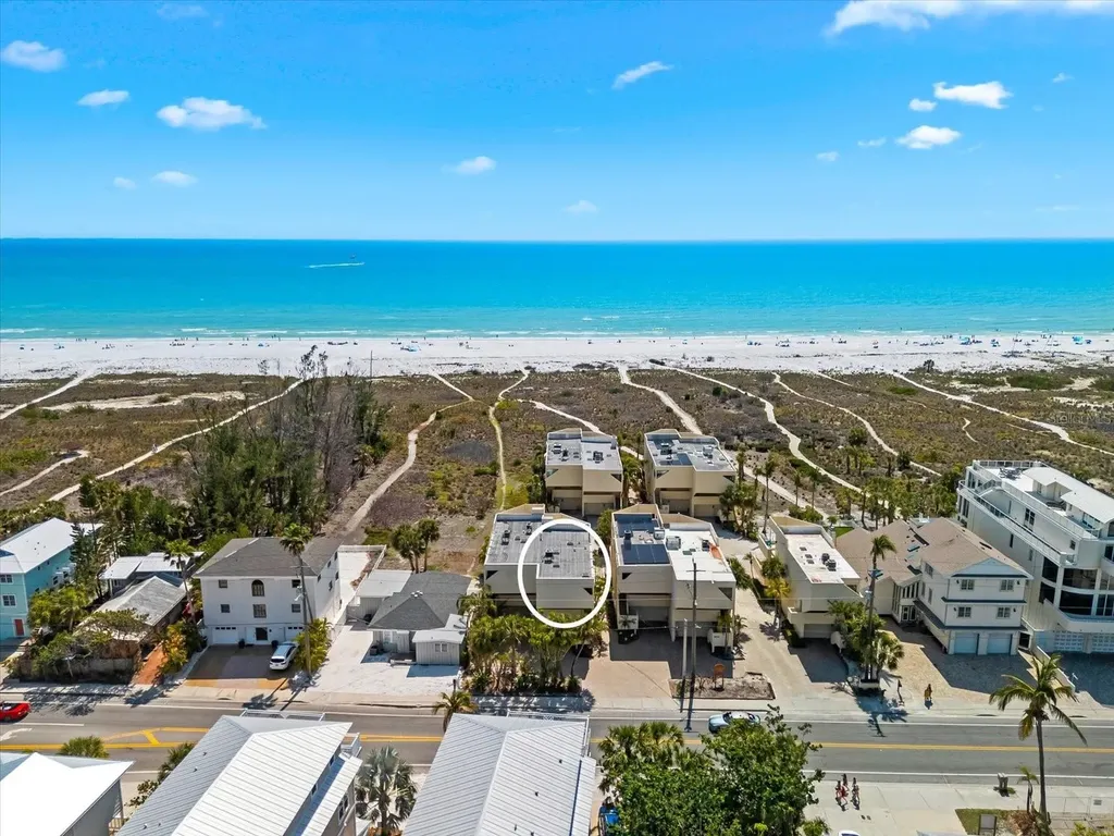 548A Beach Road Sarasota FL 34242