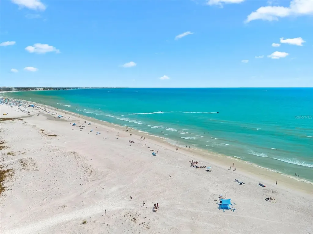 548 Beach Road Sarasota FL 34242