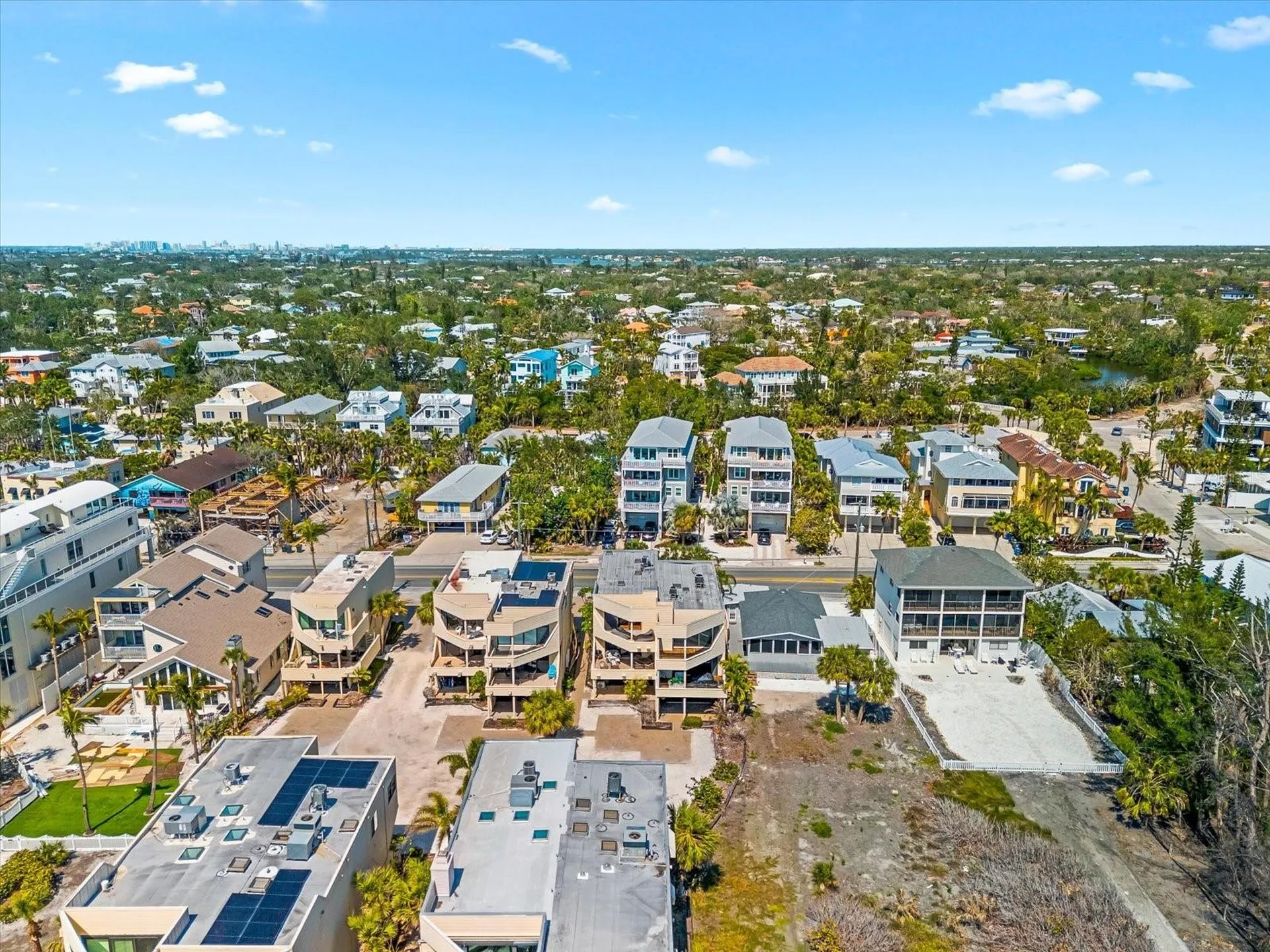 548 Beach Road Sarasota FL 34242