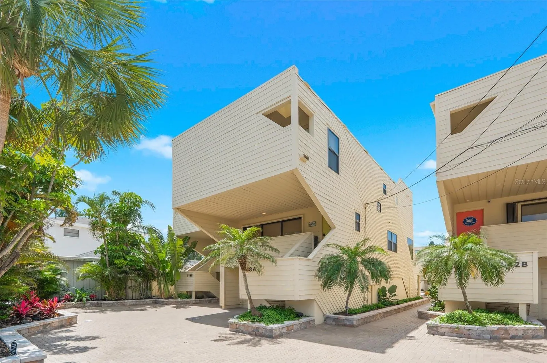 548 Beach Road Sarasota FL 34242