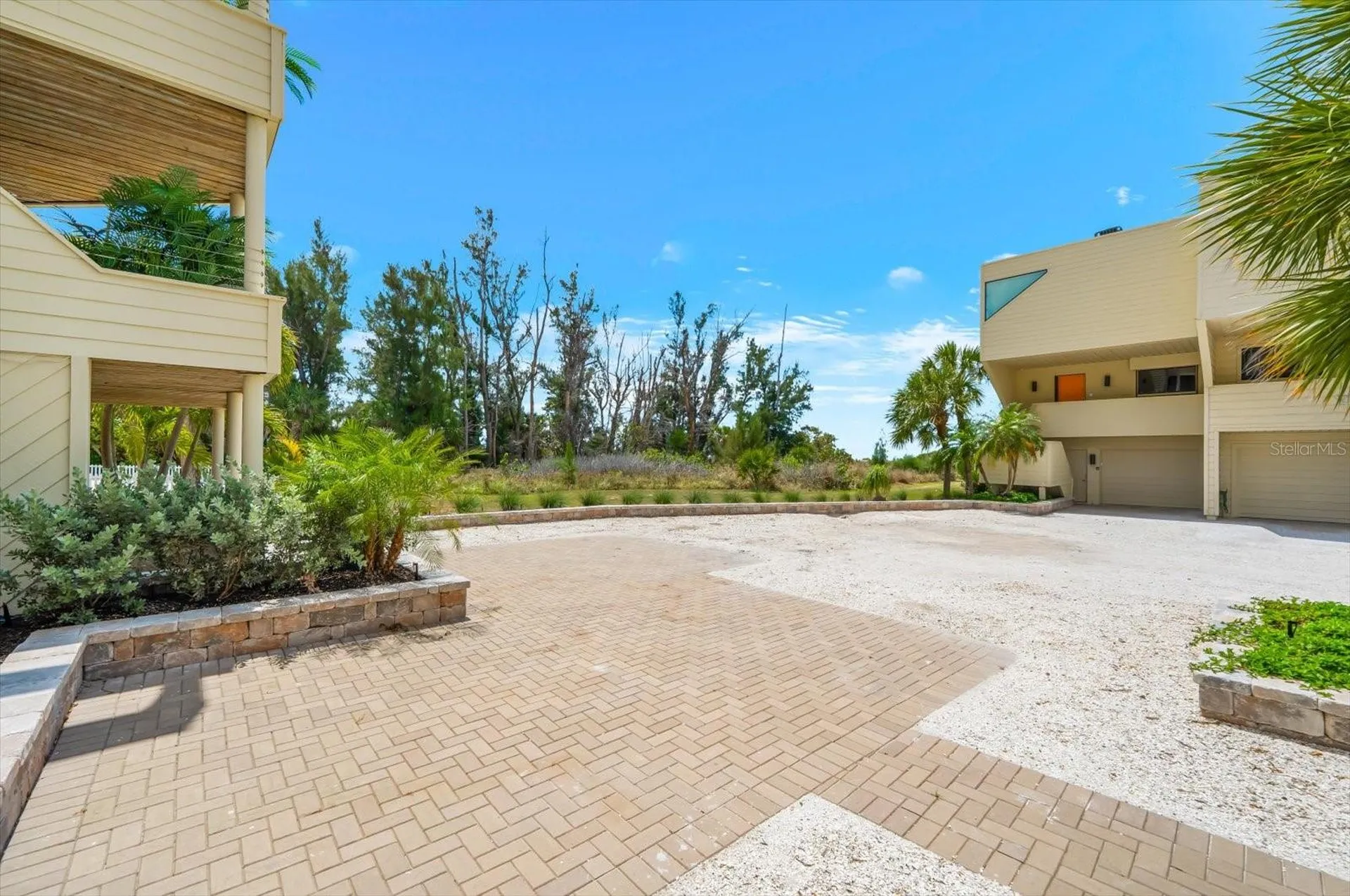 548 Beach Road Sarasota FL 34242