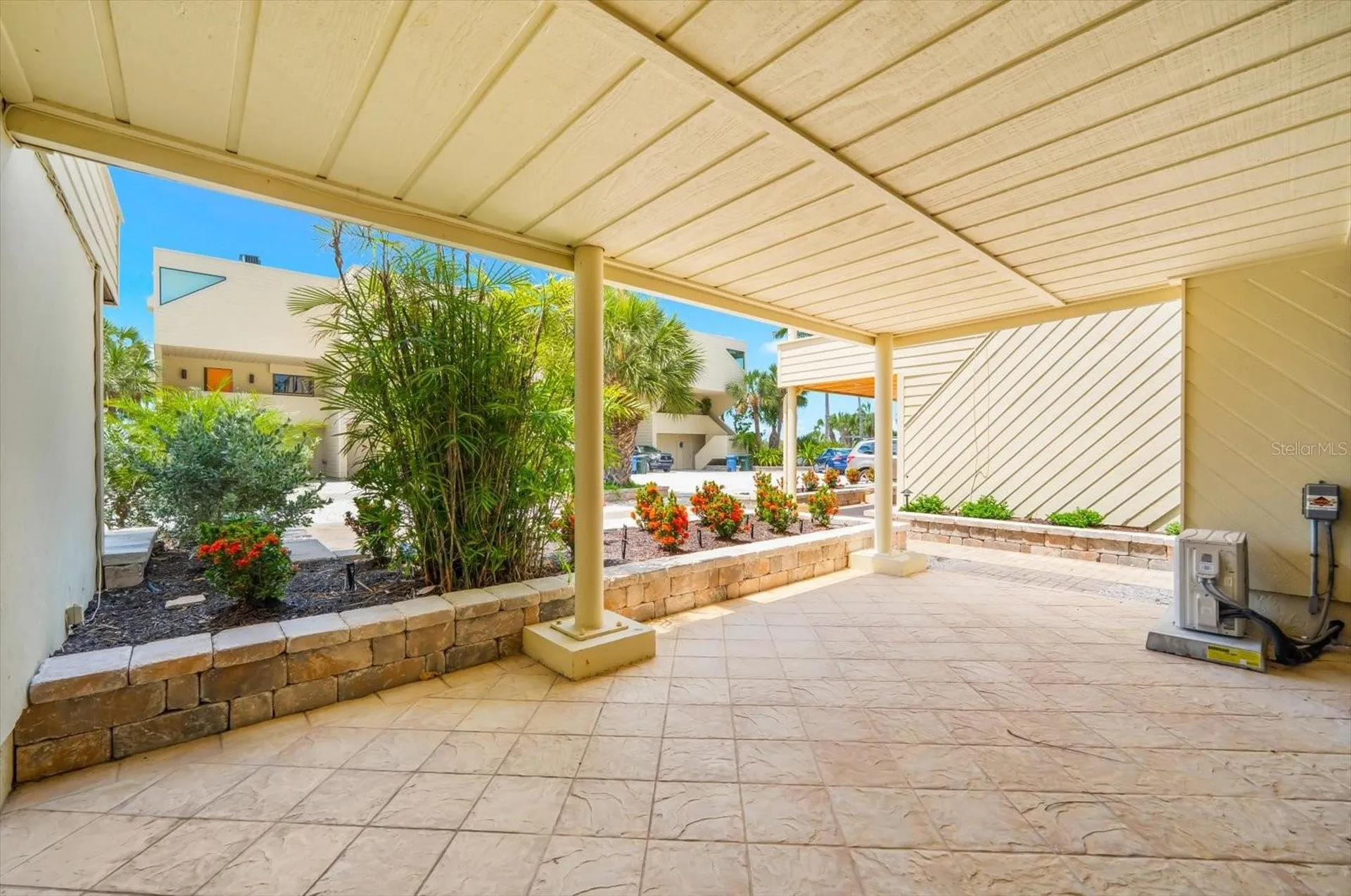 548 Beach Road Sarasota FL 34242