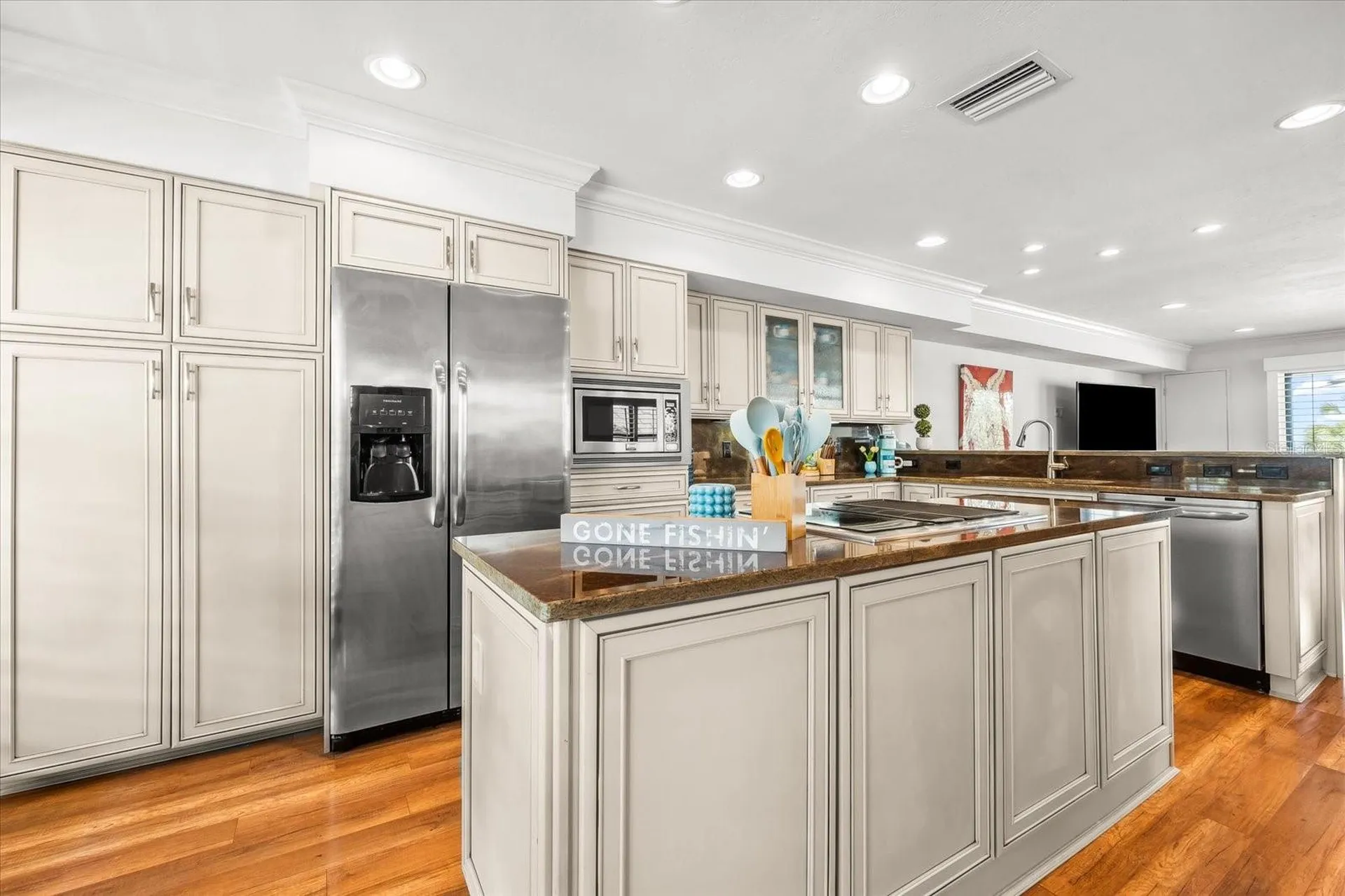 548 Beach Road Sarasota FL 34242