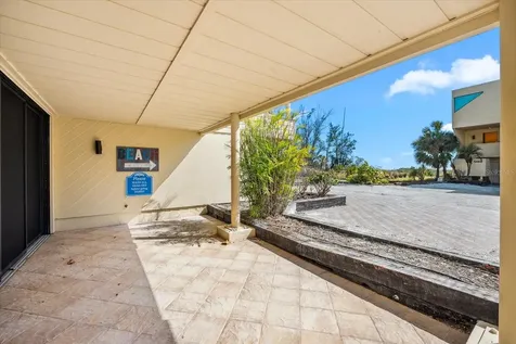 548 Beach Road Sarasota FL 34242