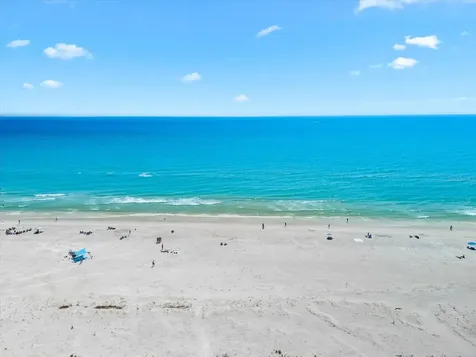 548 Beach Road Sarasota FL 34242
