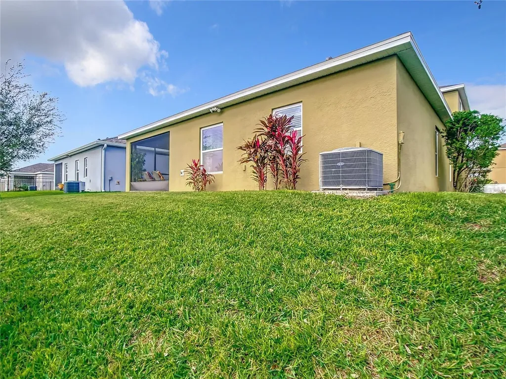1300 Cavender Creek Road Minneola FL 34715