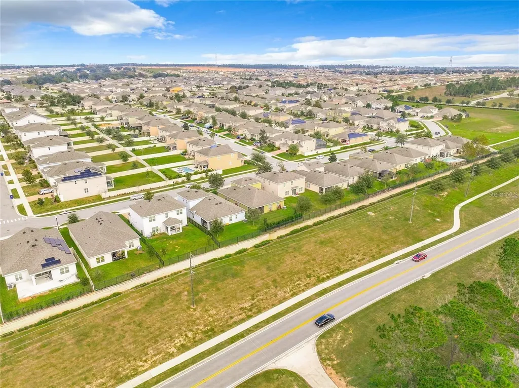 1300 Cavender Creek Road Minneola FL 34715