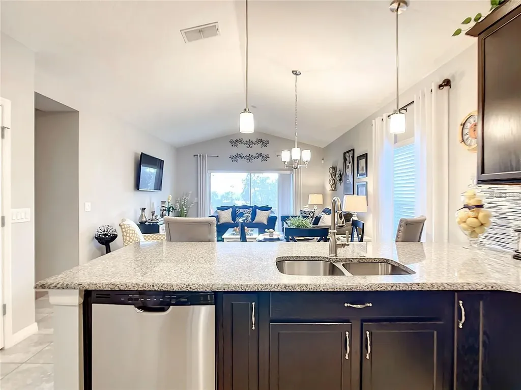 1300 Cavender Creek Road Minneola FL 34715