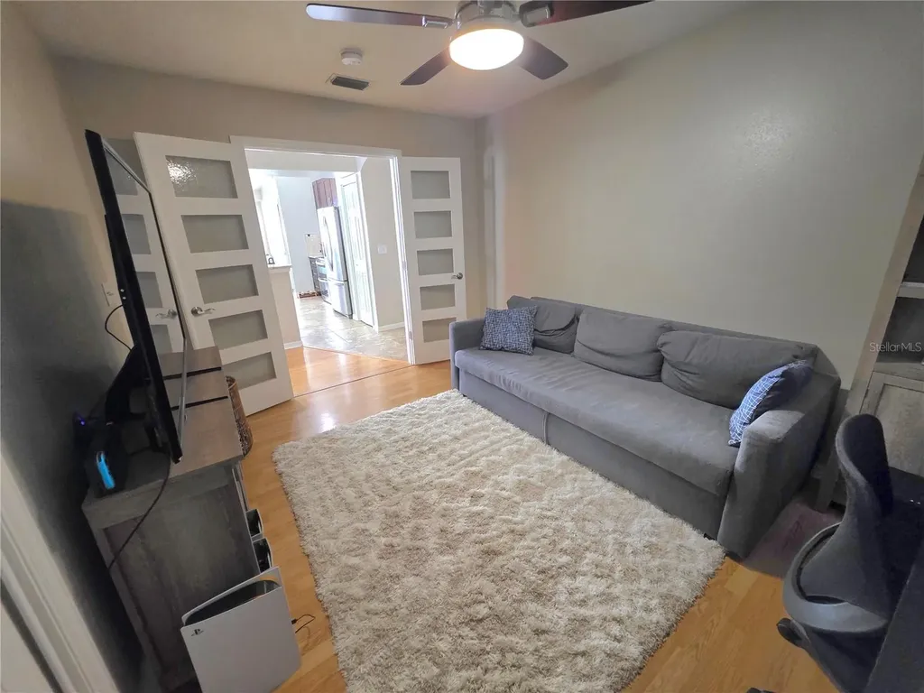 2608 Vinedale Avenue Valrico FL 33596