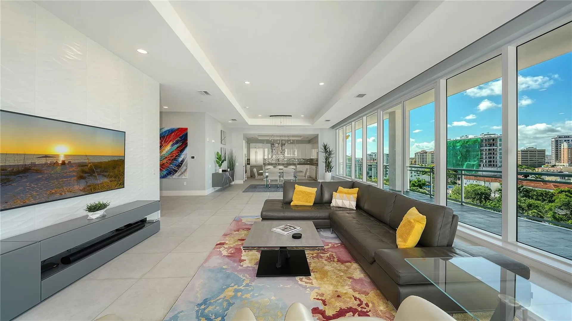 540 N Tamiami Trail Sarasota FL 34236