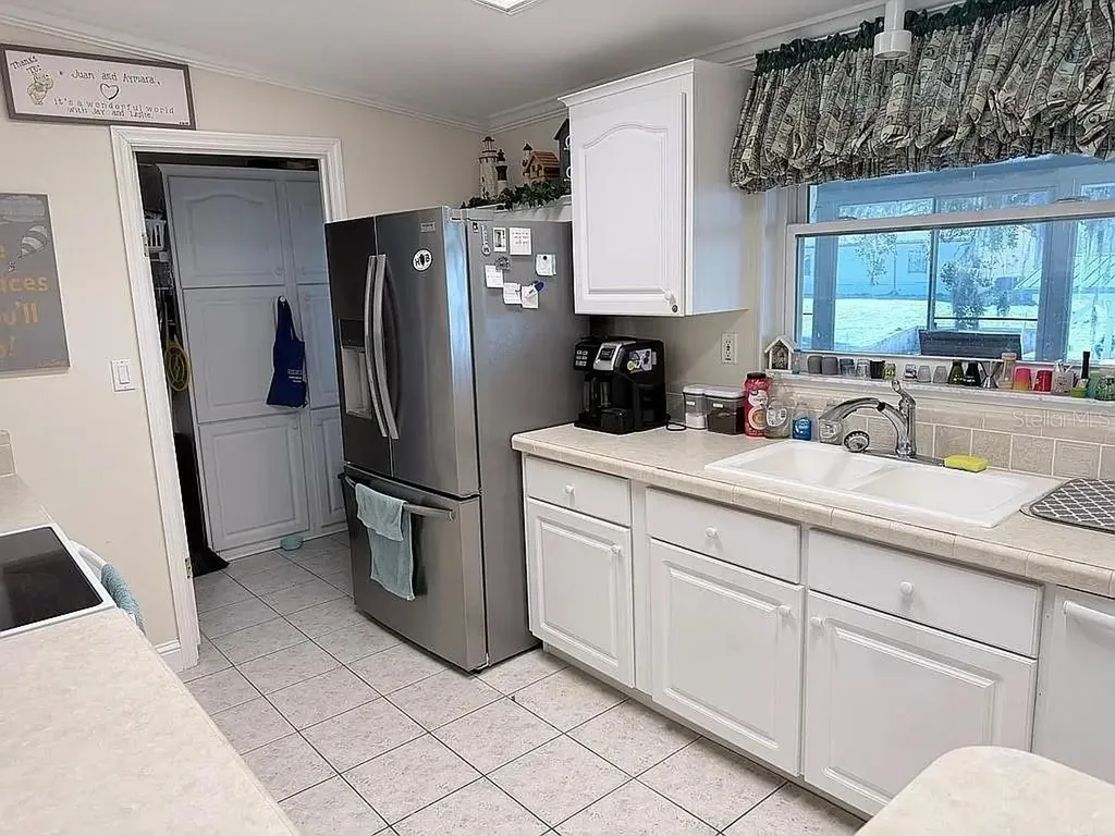 2086 Starboard Drive Geneva FL 32732