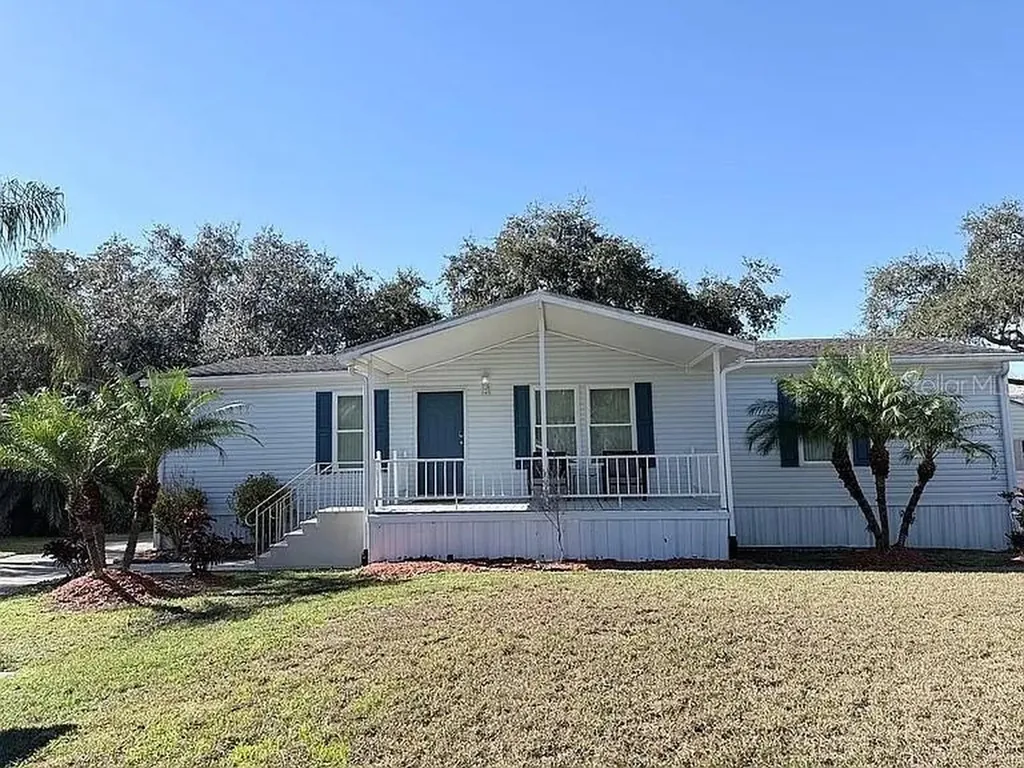 2086 Starboard Drive Geneva FL 32732
