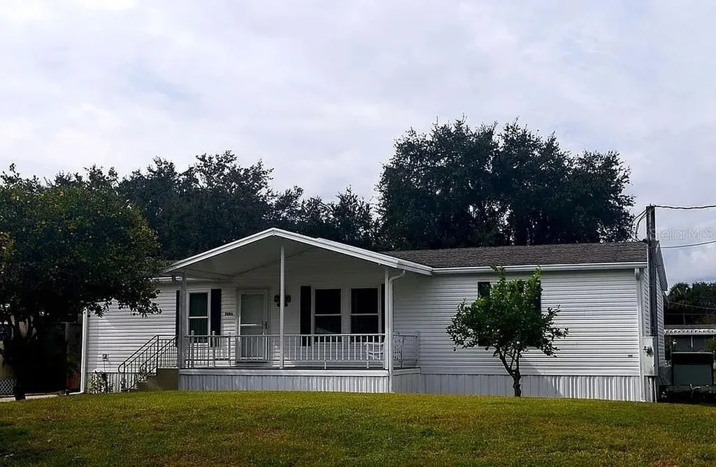 2086 Starboard Drive Geneva FL 32732