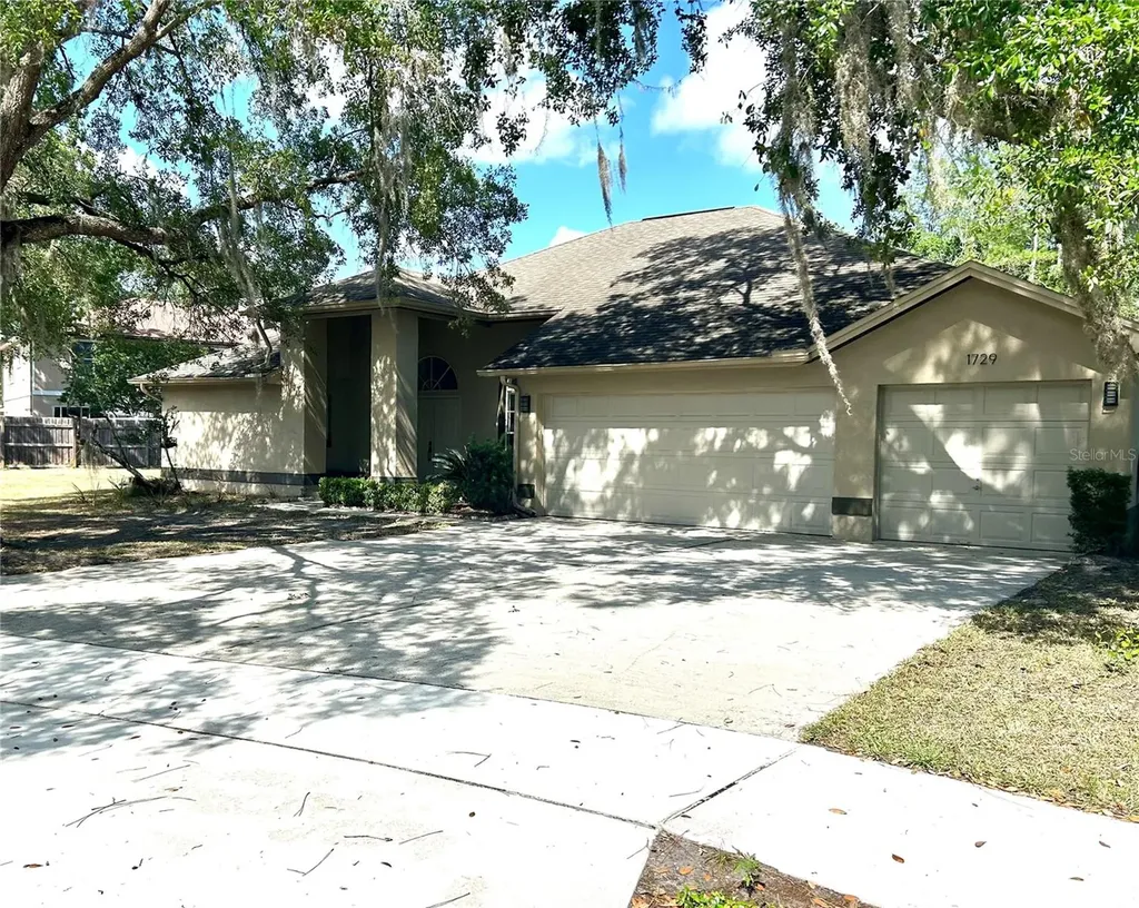 1729 Buckhorn Place Orlando FL 32825