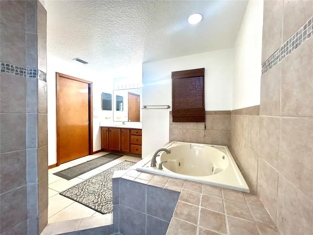 1729 Buckhorn Place Orlando FL 32825