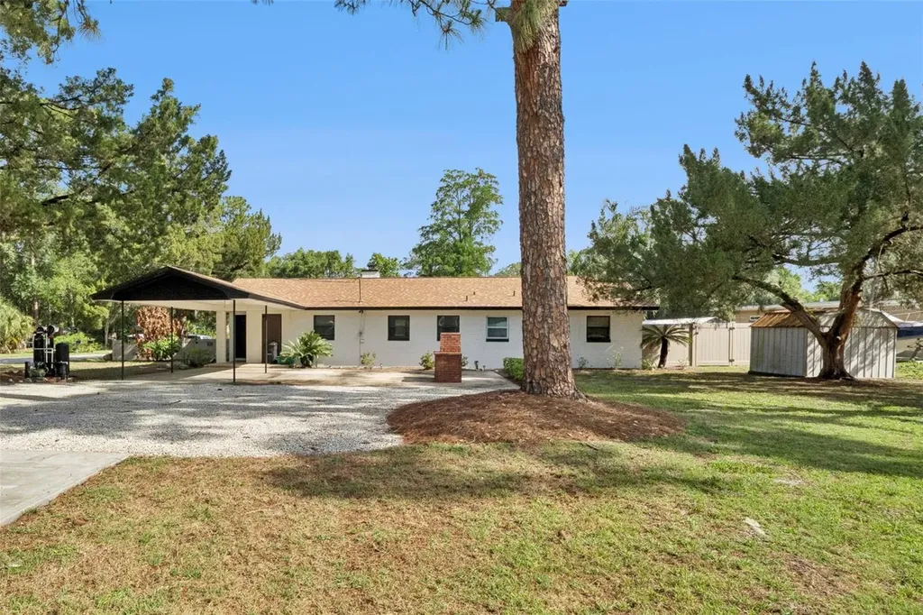 219 S Crystal Drive Sanford FL 32773